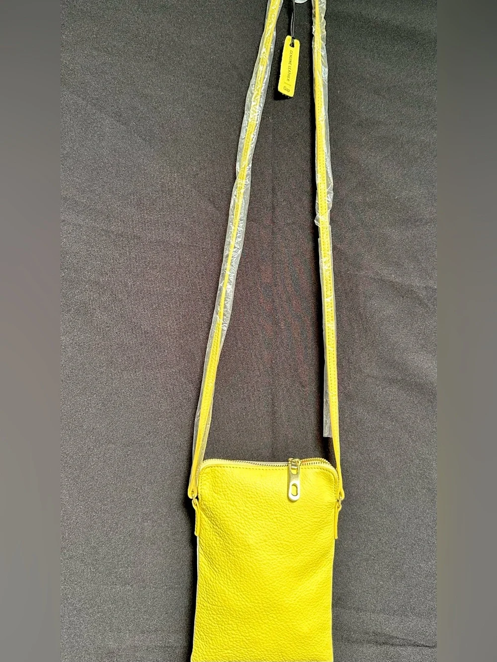 BRAND NEW GAP CROSSBODY MINIPURSE REVERSIBLE 2-TONE PEBBLED BUTTER SOFT LEATHER